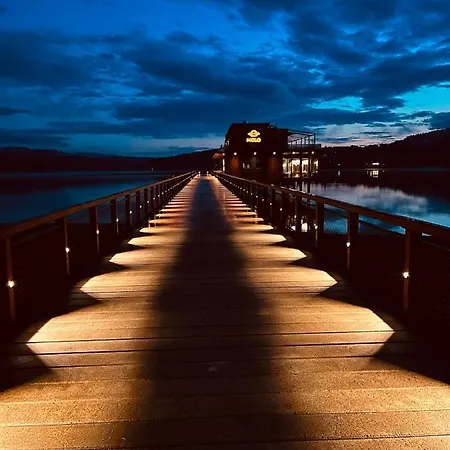 Lipno